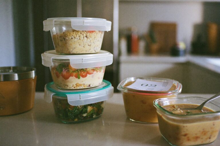 How to Store Cooked Food Safely